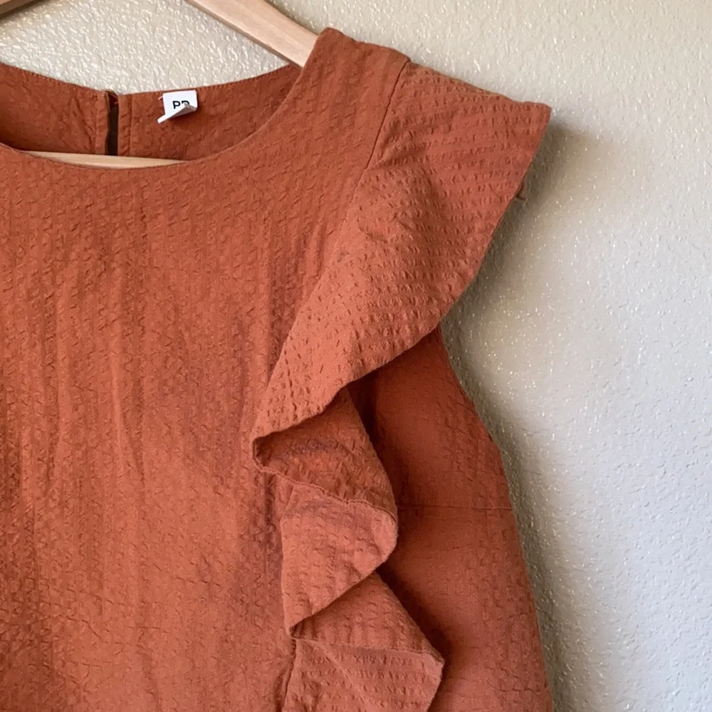 BP. Ruffle Sleeveless Top Size Medium - Picture 5 of 10